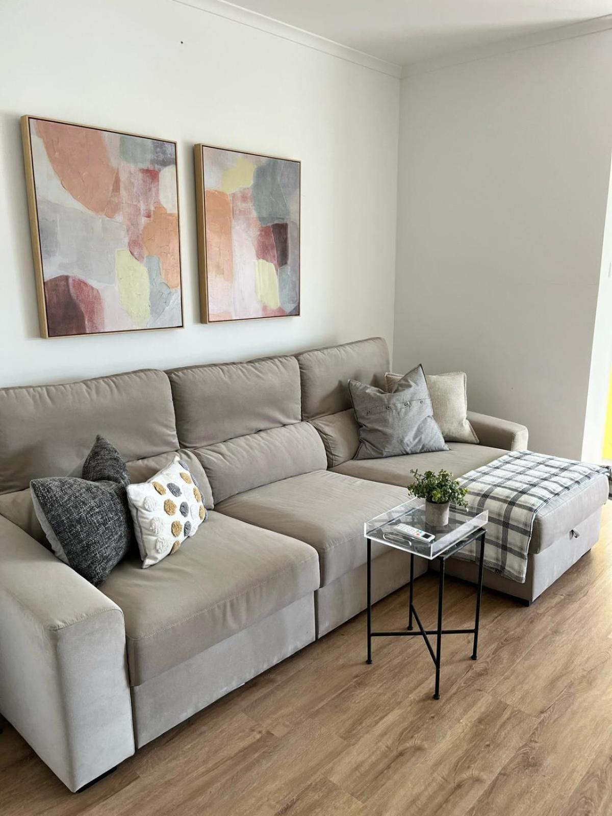 Modern Condo Πόντα Ντελγκάντα Εξωτερικό φωτογραφία